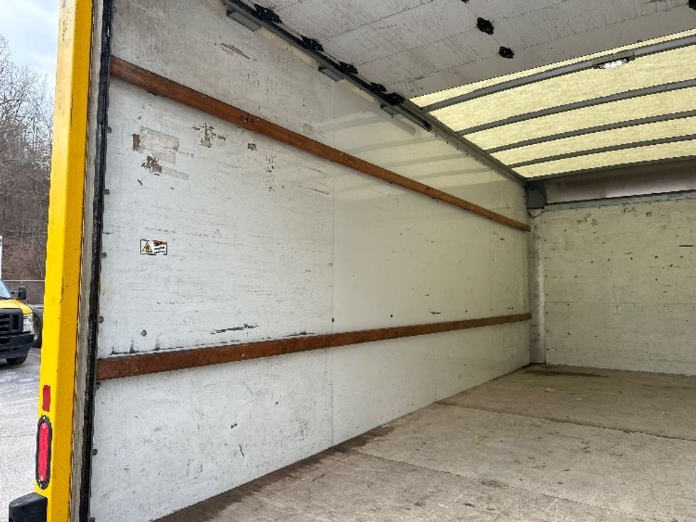 Light Duty Box Truck-Light and Medium Duty Trucks-GMC-2021-Savana G33903-Huntington-WV-100,306\n\t\tmiles-$ 25,750 - Image 11