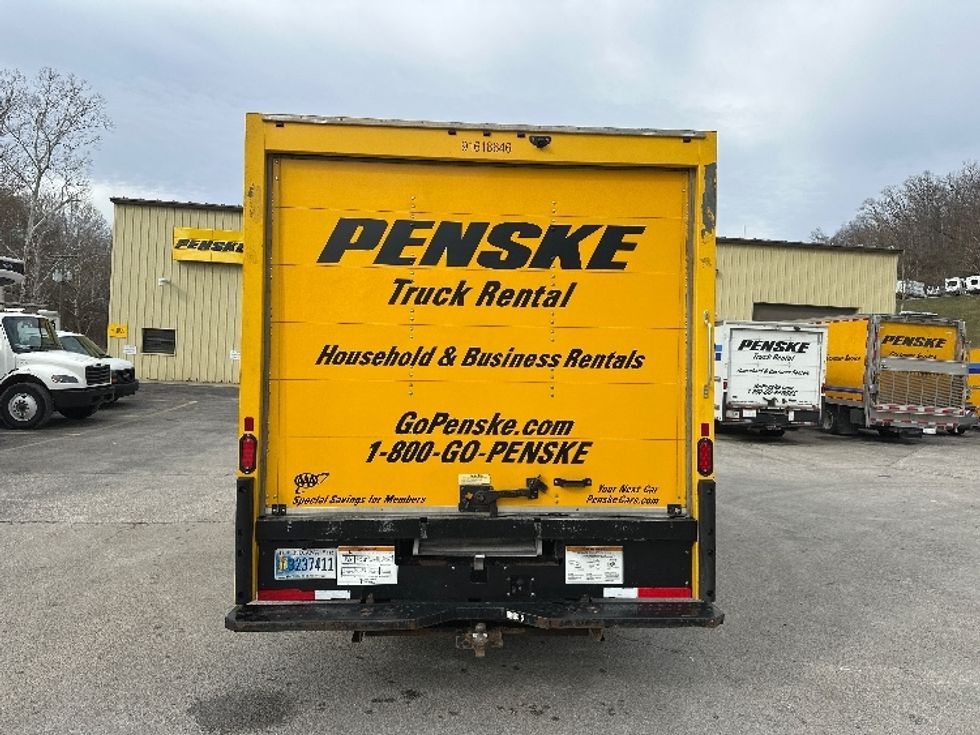 Light Duty Box Truck-Light and Medium Duty Trucks-GMC-2021-Savana G33903-Huntington-WV-100,306\n\t\tmiles-$ 25,750 - Image 7