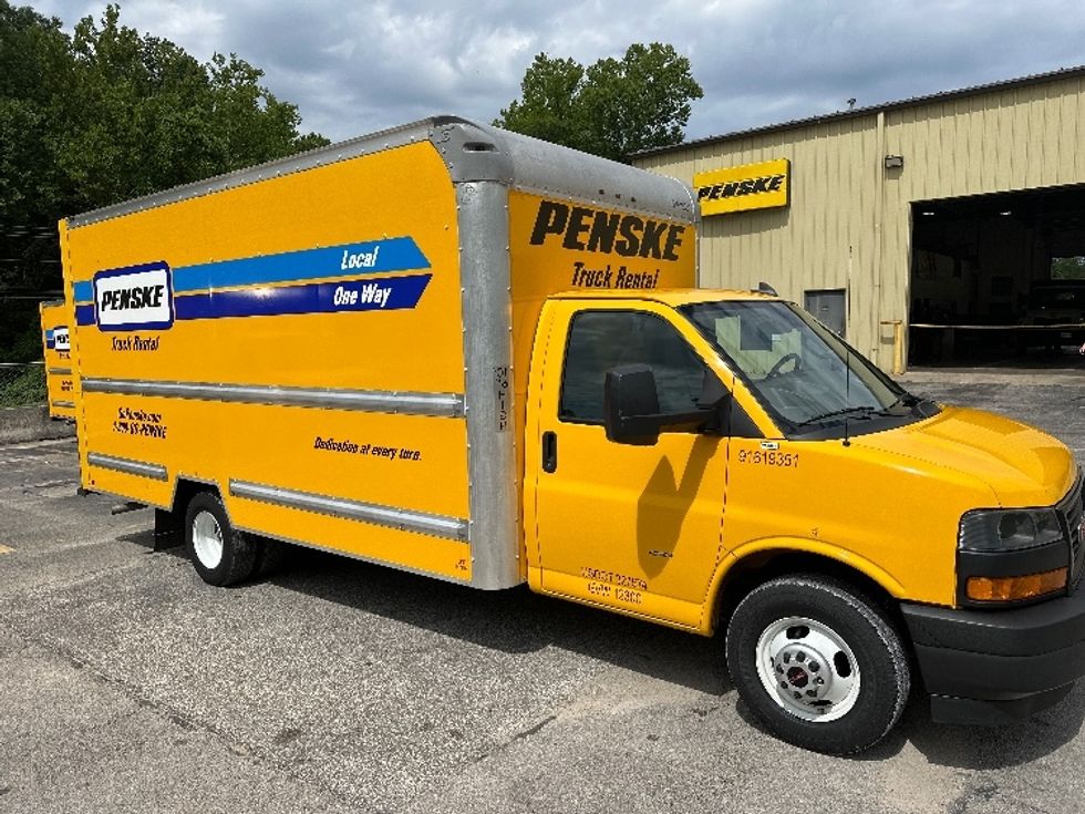 Light Duty Box Truck-Light and Medium Duty Trucks-GMC-2021-Savana G33903-Huntington-WV-76,780\n\t\tmiles-$ 34,250 - Image 1