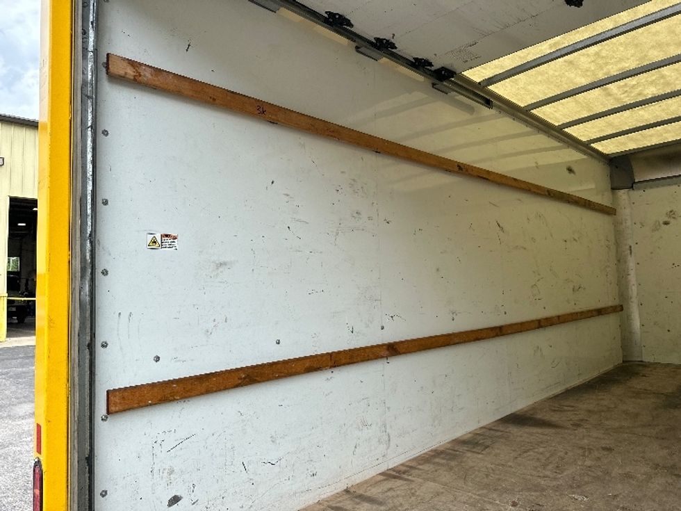 Light Duty Box Truck-Light and Medium Duty Trucks-GMC-2021-Savana G33903-Huntington-WV-76,780\n\t\tmiles-$ 34,250 - Image 11