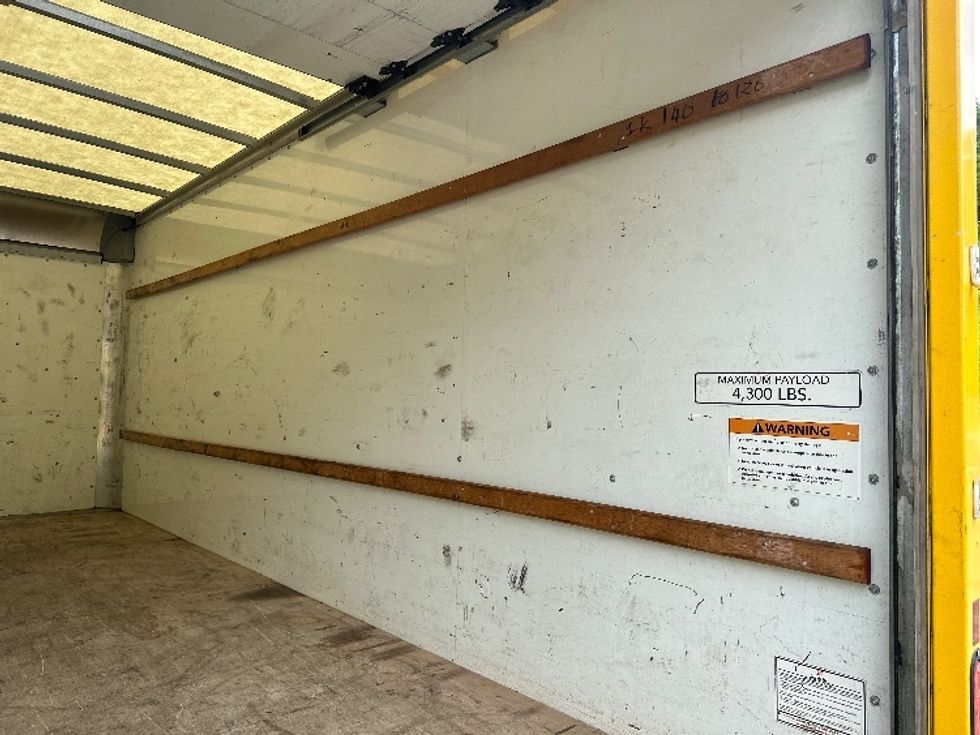 Light Duty Box Truck-Light and Medium Duty Trucks-GMC-2021-Savana G33903-Huntington-WV-76,780\n\t\tmiles-$ 34,250 - Image 12