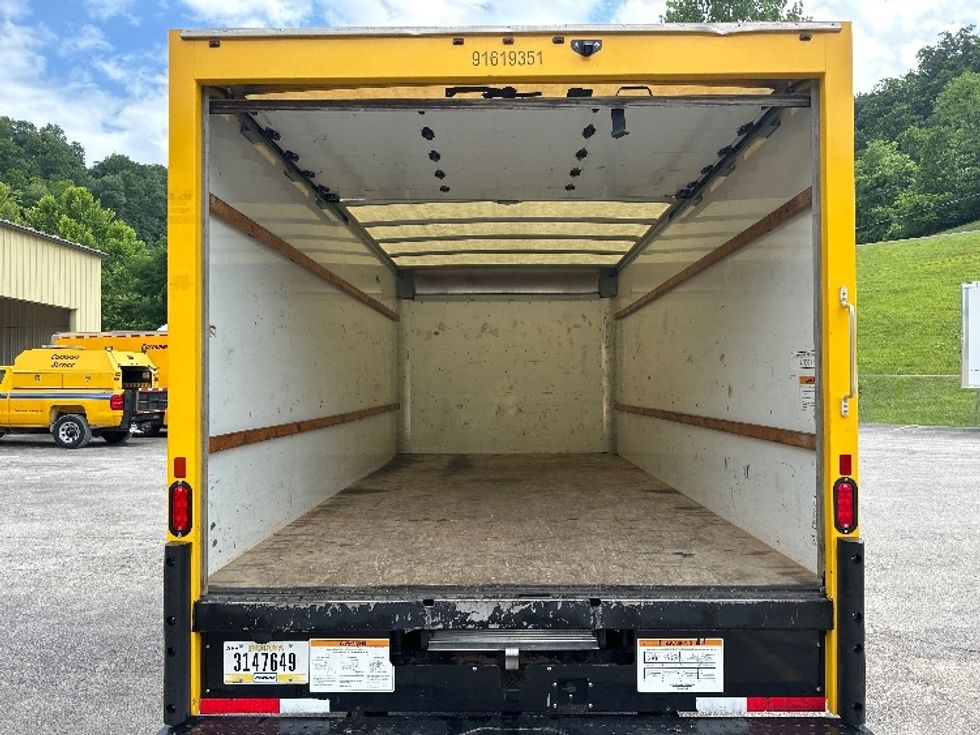 Light Duty Box Truck-Light and Medium Duty Trucks-GMC-2021-Savana G33903-Huntington-WV-76,780\n\t\tmiles-$ 34,250 - Image 8