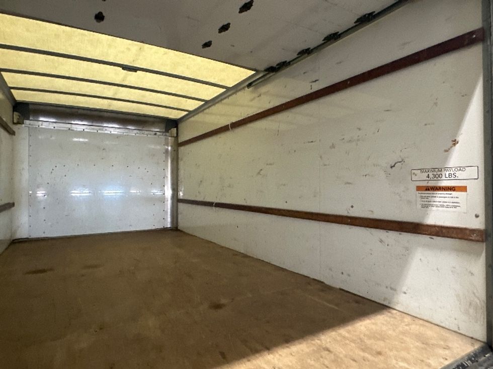 Light Duty Box Truck-Light and Medium Duty Trucks-GMC-2021-Savana G33903-Huntington-WV-98,033\n\t\tmiles-$ 28,750 - Image 11