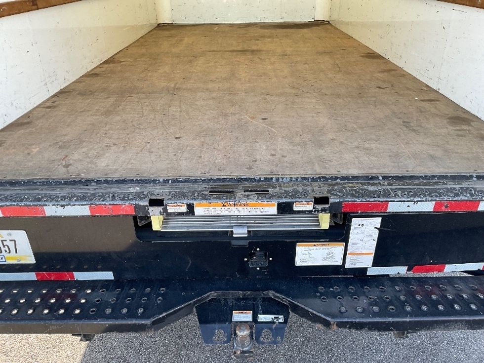 Light Duty Box Truck-Light and Medium Duty Trucks-GMC-2021-Savana G33903-Idaho Falls-ID-106,341\n\t\tmiles-$ 29,000 - Image 8