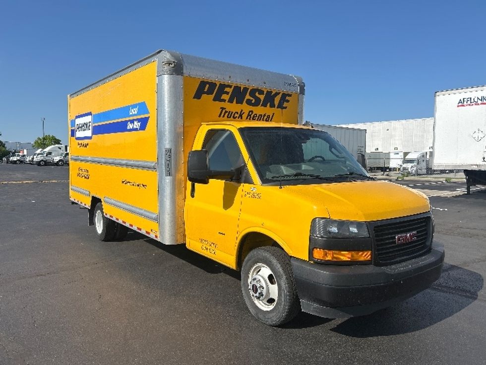 Light Duty Box Truck-Light and Medium Duty Trucks-GMC-2021-Savana G33903-Indianapolis-IN-100,447\n\t\tmiles-$ 24,250 - Image 1