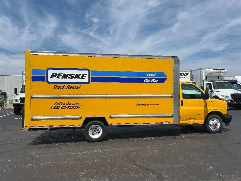 Light Duty Box Truck-Light and Medium Duty Trucks-GMC-2021-Savana G33903-Indianapolis-IN-101,372\n\t\tmiles-$ 25,750 - Image 12