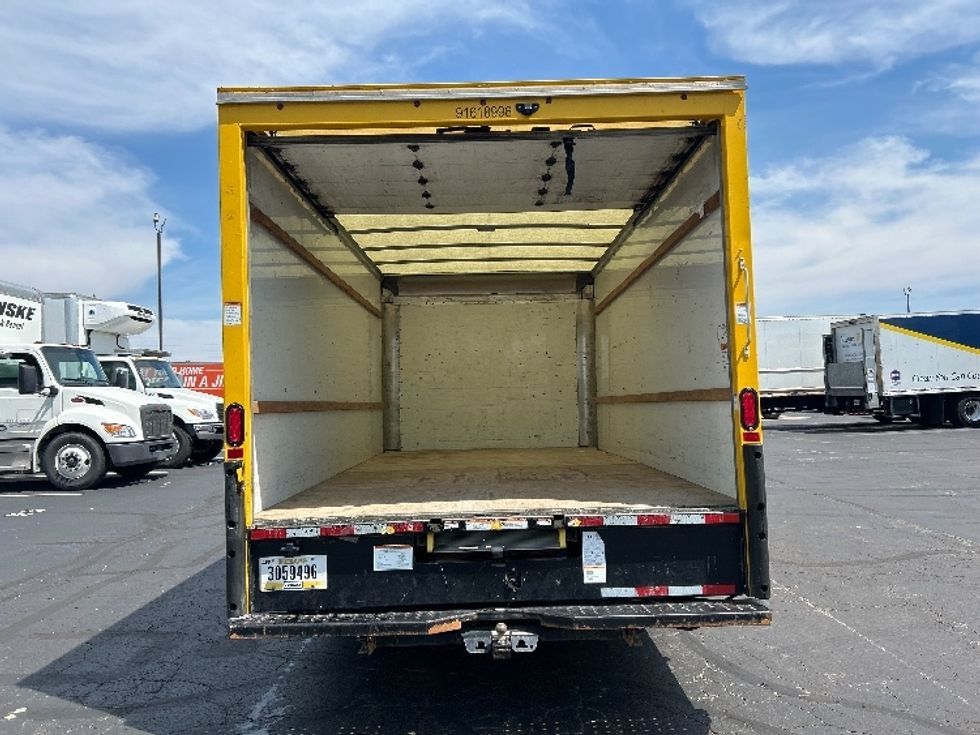 Light Duty Box Truck-Light and Medium Duty Trucks-GMC-2021-Savana G33903-Indianapolis-IN-101,372\n\t\tmiles-$ 25,750 - Image 7