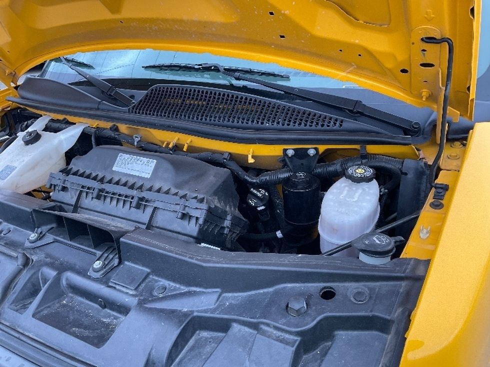 Light Duty Box Truck-Light and Medium Duty Trucks-GMC-2021-Savana G33903-Indianapolis-IN-107,876\n\t\tmiles-$ 24,750 - Image 23