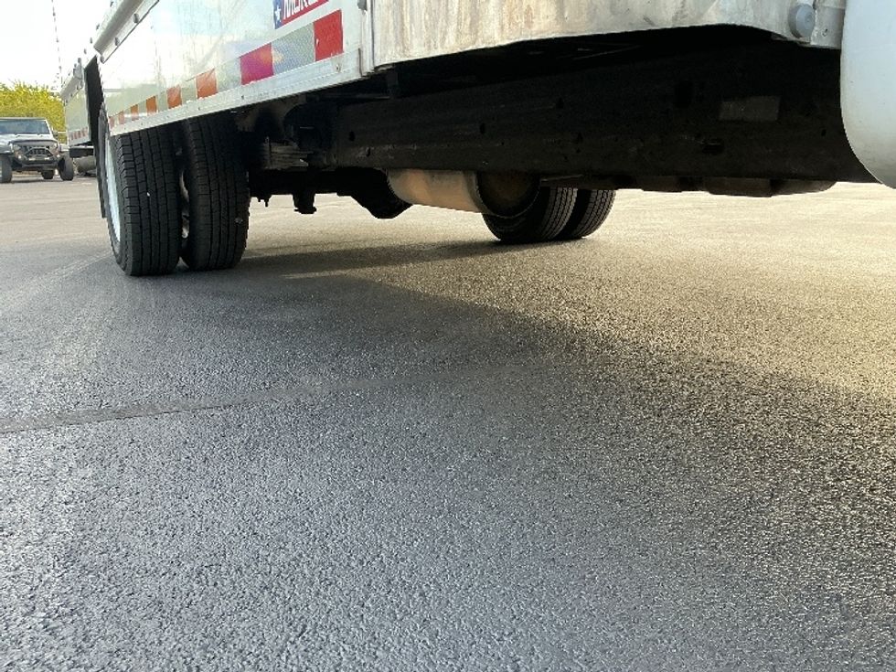 Light Duty Box Truck-Light and Medium Duty Trucks-GMC-2021-Savana G33903-Indianapolis-IN-114,923\n\t\tmiles-$ 26,500 - Image 14