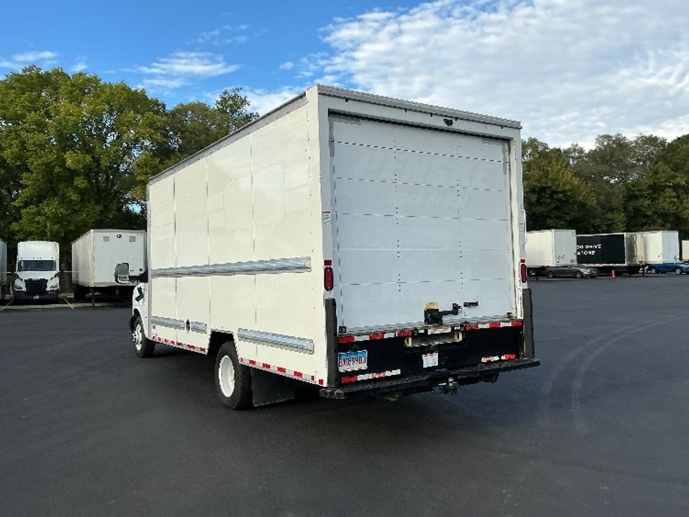Light Duty Box Truck-Light and Medium Duty Trucks-GMC-2021-Savana G33903-Indianapolis-IN-114,923\n\t\tmiles-$ 26,500 - Image 6
