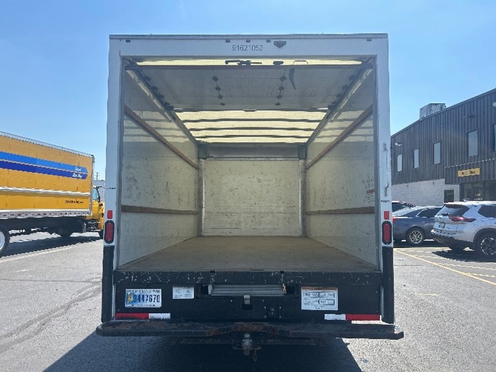 Light Duty Box Truck-Light and Medium Duty Trucks-GMC-2021-Savana G33903-Indianapolis-IN-122,690\n\t\tmiles-$ 26,250 - Image 8