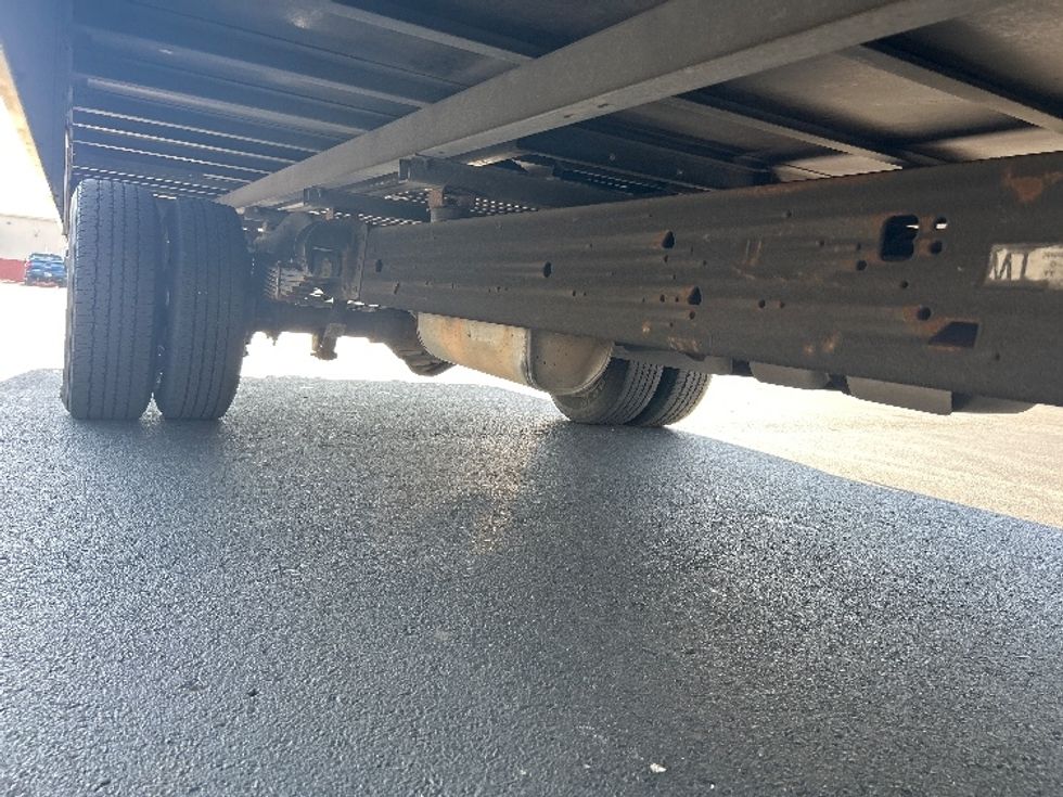 Light Duty Box Truck-Light and Medium Duty Trucks-GMC-2021-Savana G33903-Indianapolis-IN-60,711\n\t\tmiles-$ 33,500 - Image 14