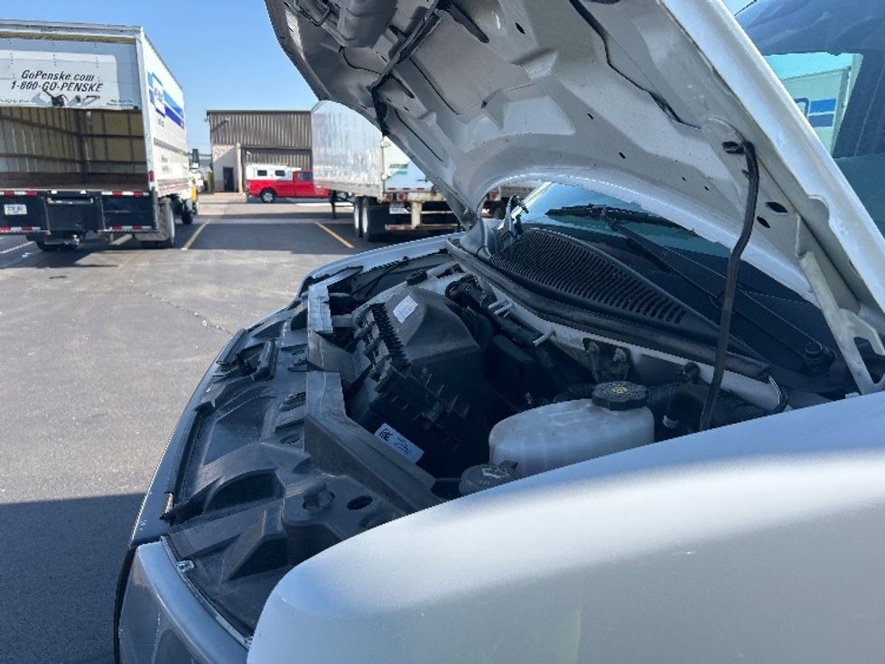 Light Duty Box Truck-Light and Medium Duty Trucks-GMC-2021-Savana G33903-Indianapolis-IN-60,711\n\t\tmiles-$ 33,500 - Image 24