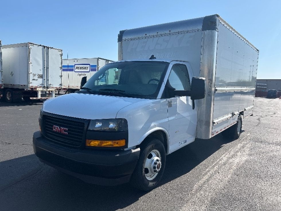 Light Duty Box Truck-Light and Medium Duty Trucks-GMC-2021-Savana G33903-Indianapolis-IN-60,711\n\t\tmiles-$ 33,500 - Image 3