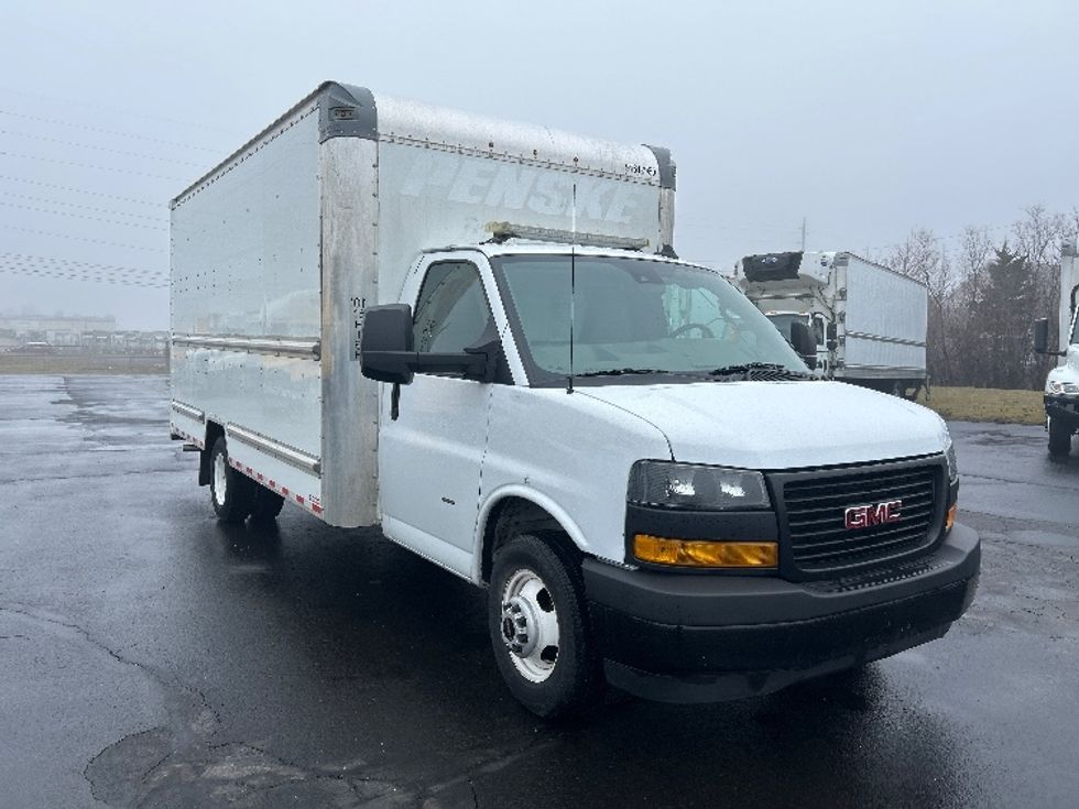 Light Duty Box Truck-Light and Medium Duty Trucks-GMC-2021-Savana G33903-Indianapolis-IN-80,950\n\t\tmiles-$ 30,750 - Image 1