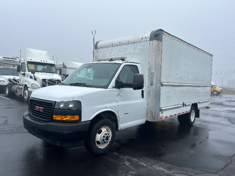 Light Duty Box Truck-Light and Medium Duty Trucks-GMC-2021-Savana G33903-Indianapolis-IN-80,950\n\t\tmiles-$ 30,750 - Image 3