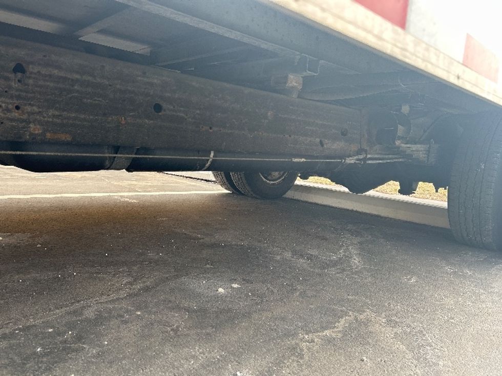 Light Duty Box Truck-Light and Medium Duty Trucks-GMC-2021-Savana G33903-Indianapolis-IN-80,950\n\t\tmiles-$ 30,750 - Image 5