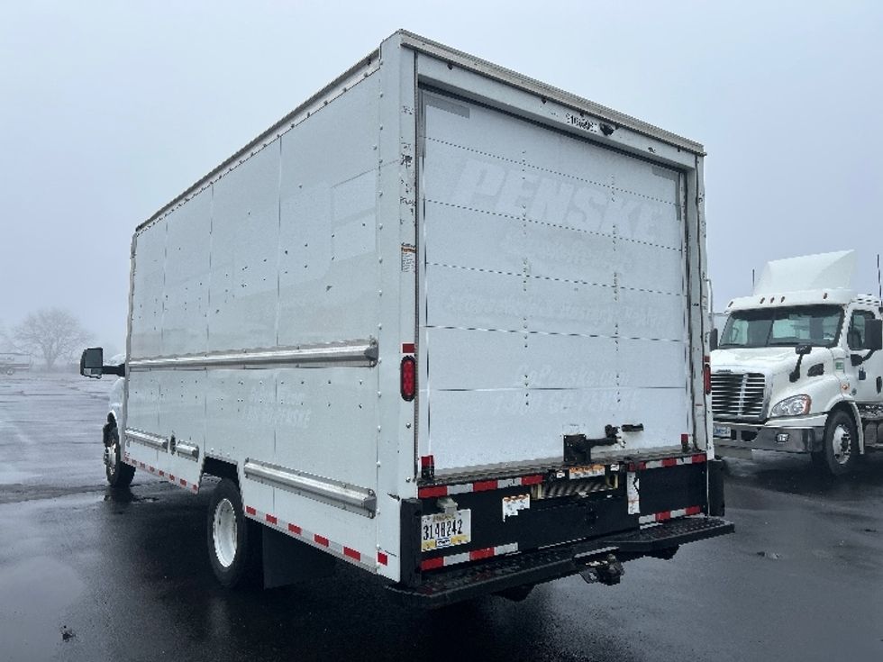 Light Duty Box Truck-Light and Medium Duty Trucks-GMC-2021-Savana G33903-Indianapolis-IN-80,950\n\t\tmiles-$ 30,750 - Image 6