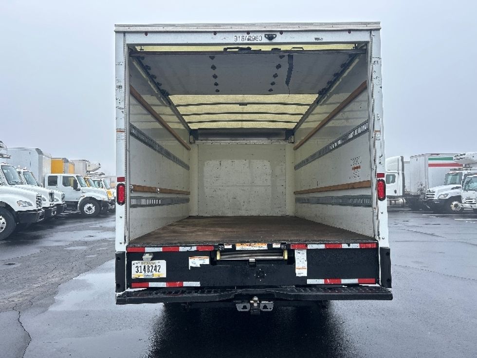 Light Duty Box Truck-Light and Medium Duty Trucks-GMC-2021-Savana G33903-Indianapolis-IN-80,950\n\t\tmiles-$ 30,750 - Image 8