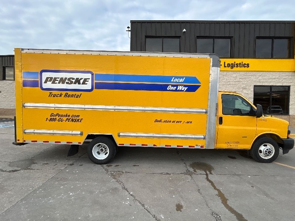 Light Duty Box Truck-Light and Medium Duty Trucks-GMC-2021-Savana G33903-Indianapolis-IN-87,804\n\t\tmiles-$ 27,000 - Image 14