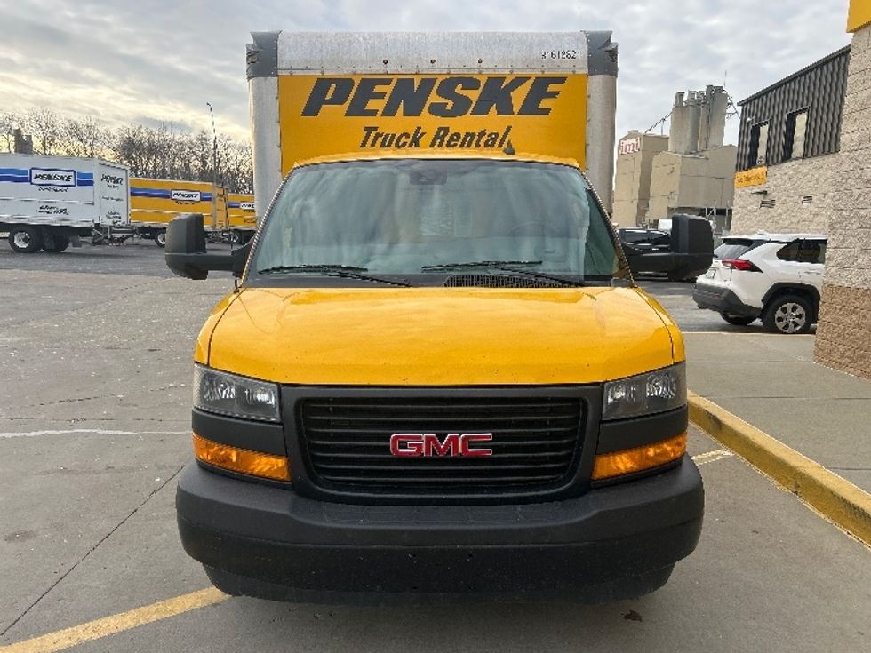 Light Duty Box Truck-Light and Medium Duty Trucks-GMC-2021-Savana G33903-Indianapolis-IN-87,804\n\t\tmiles-$ 27,000 - Image 2