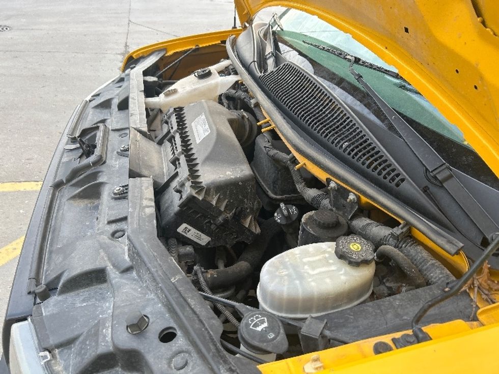 Light Duty Box Truck-Light and Medium Duty Trucks-GMC-2021-Savana G33903-Indianapolis-IN-87,804\n\t\tmiles-$ 27,000 - Image 23