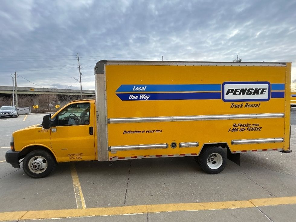 Light Duty Box Truck-Light and Medium Duty Trucks-GMC-2021-Savana G33903-Indianapolis-IN-87,804\n\t\tmiles-$ 27,000 - Image 4