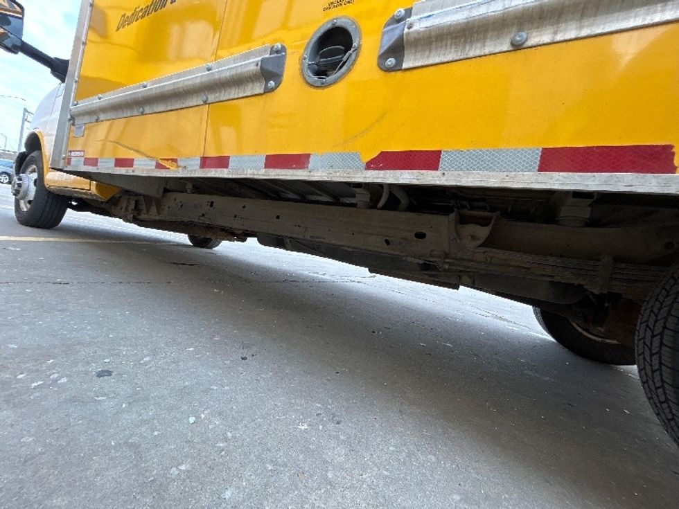 Light Duty Box Truck-Light and Medium Duty Trucks-GMC-2021-Savana G33903-Indianapolis-IN-87,804\n\t\tmiles-$ 27,000 - Image 5