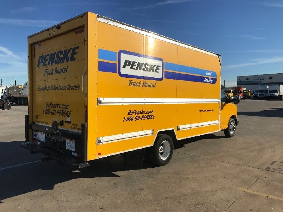 Light Duty Box Truck-Light and Medium Duty Trucks-GMC-2021-Savana G33903-Indianapolis-IN-88,333\n\t\tmiles-$ 27,000 - Image 13