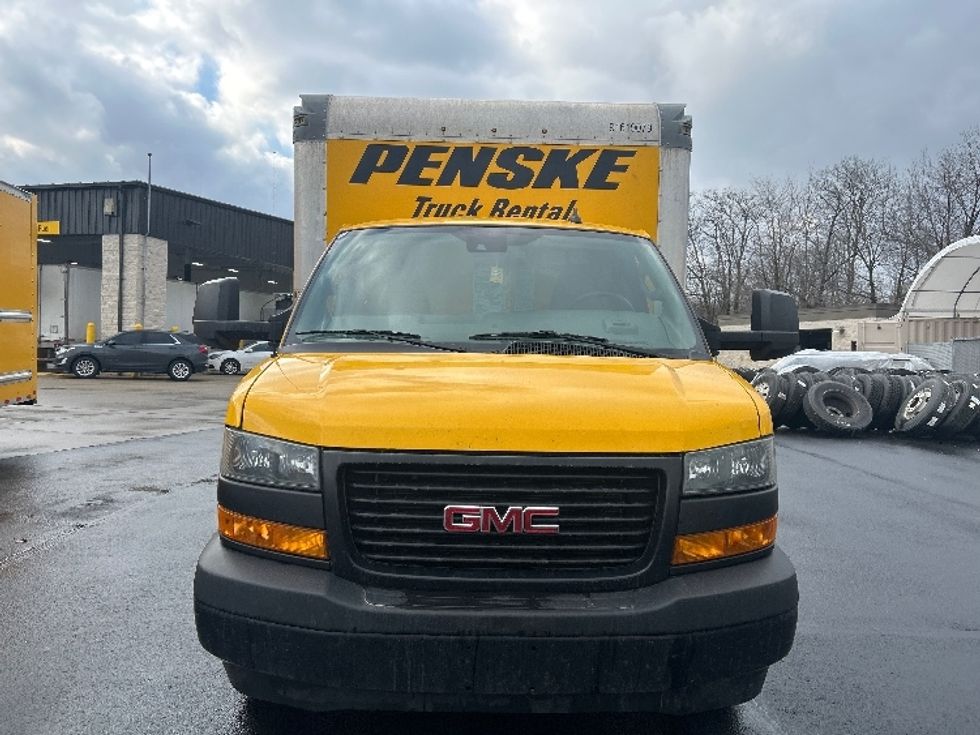 Light Duty Box Truck-Light and Medium Duty Trucks-GMC-2021-Savana G33903-Indianapolis-IN-88,362\n\t\tmiles-$ 29,250 - Image 2