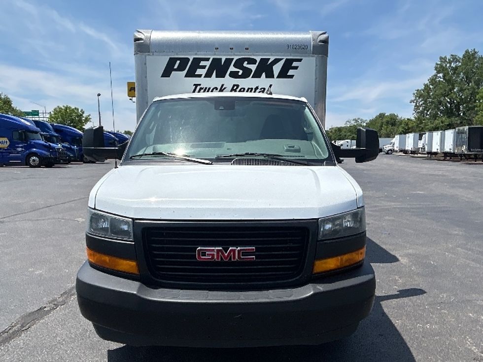 Light Duty Box Truck-Light and Medium Duty Trucks-GMC-2021-Savana G33903-Indianapolis-IN-96,954\n\t\tmiles-$ 29,000 - Image 2
