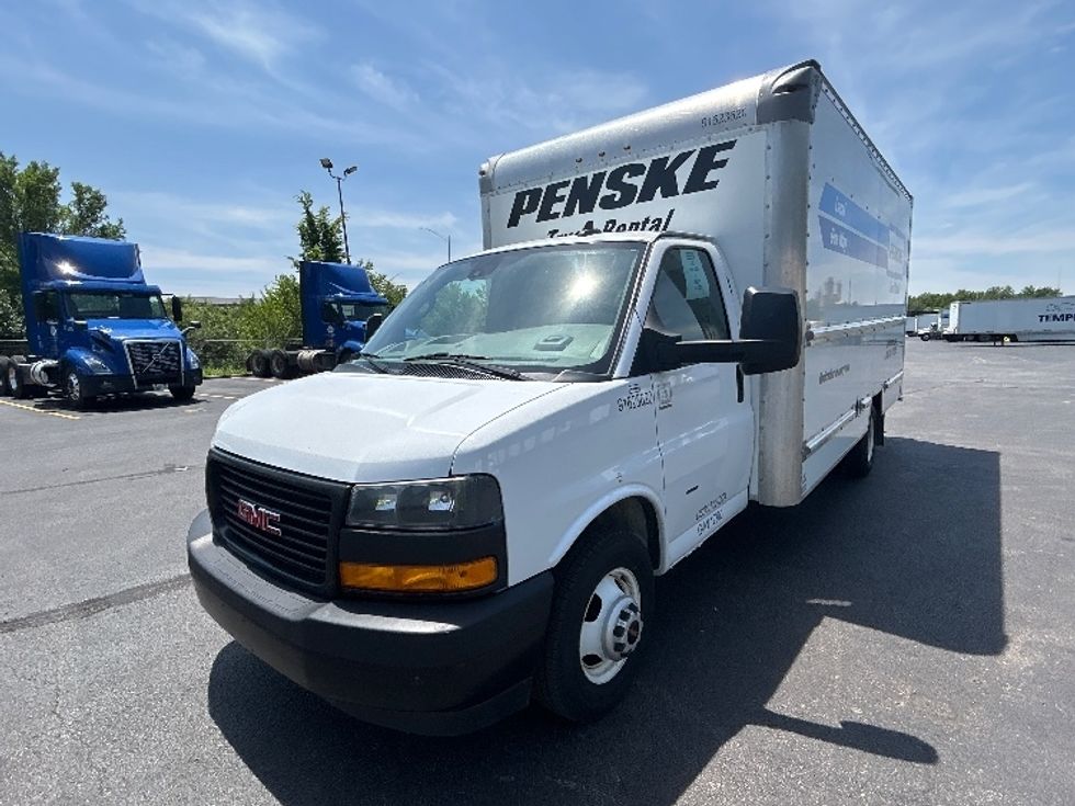 Light Duty Box Truck-Light and Medium Duty Trucks-GMC-2021-Savana G33903-Indianapolis-IN-96,954\n\t\tmiles-$ 29,000 - Image 3