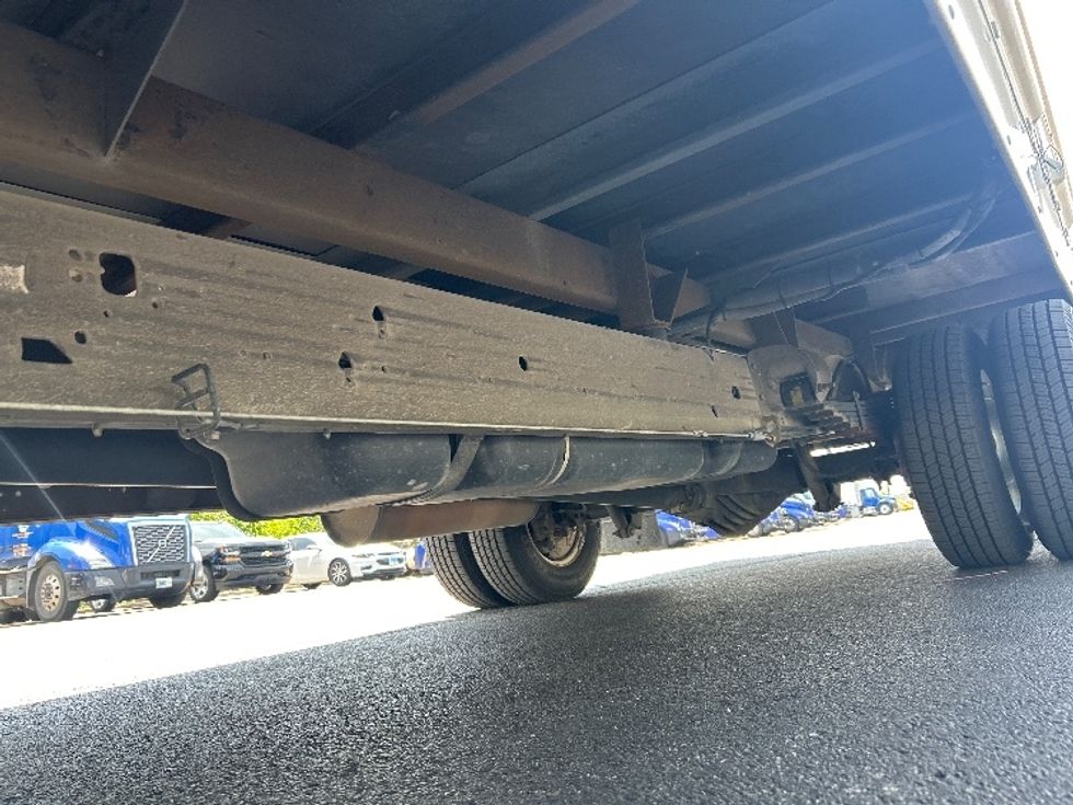 Light Duty Box Truck-Light and Medium Duty Trucks-GMC-2021-Savana G33903-Indianapolis-IN-96,954\n\t\tmiles-$ 29,000 - Image 5