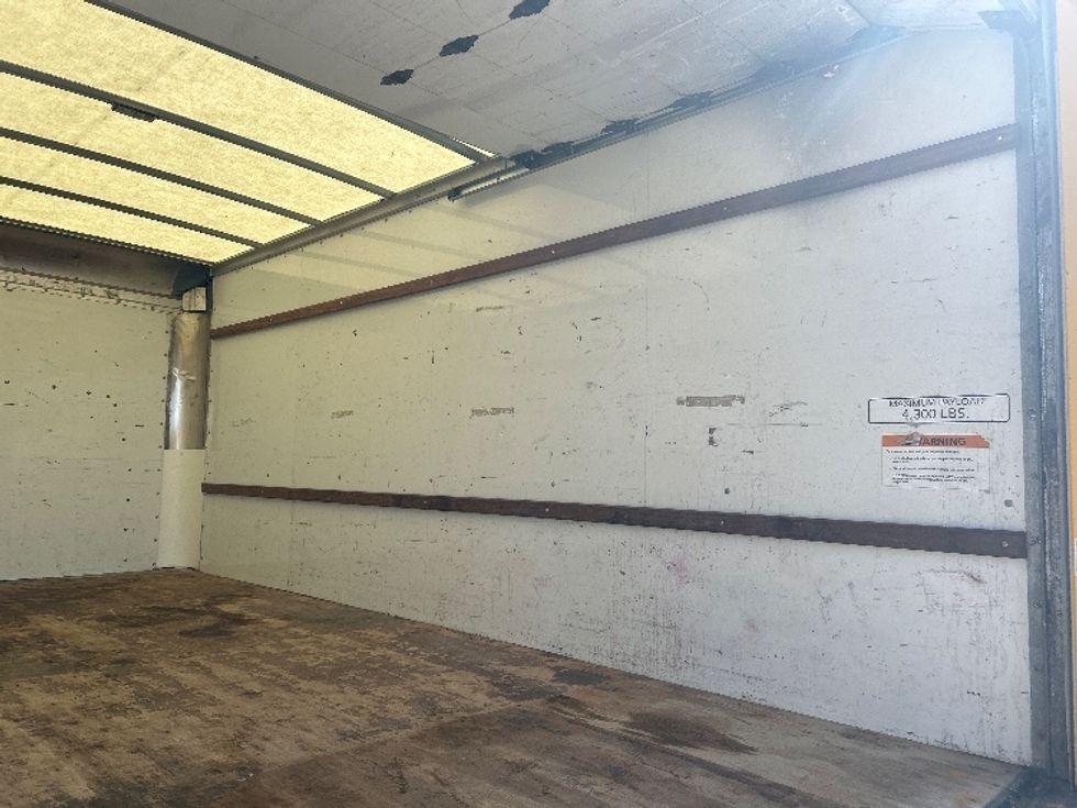 Light Duty Box Truck-Light and Medium Duty Trucks-GMC-2021-Savana G33903-Jackson-MI-78,269\n\t\tmiles-$ 27,250 - Image 11