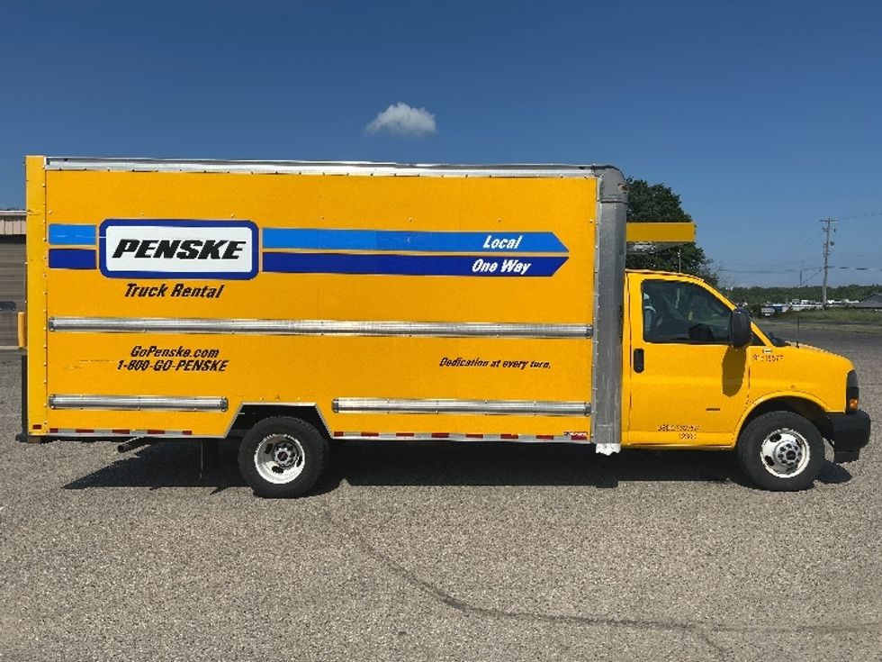 Light Duty Box Truck-Light and Medium Duty Trucks-GMC-2021-Savana G33903-Jackson-MI-78,269\n\t\tmiles-$ 27,250 - Image 14