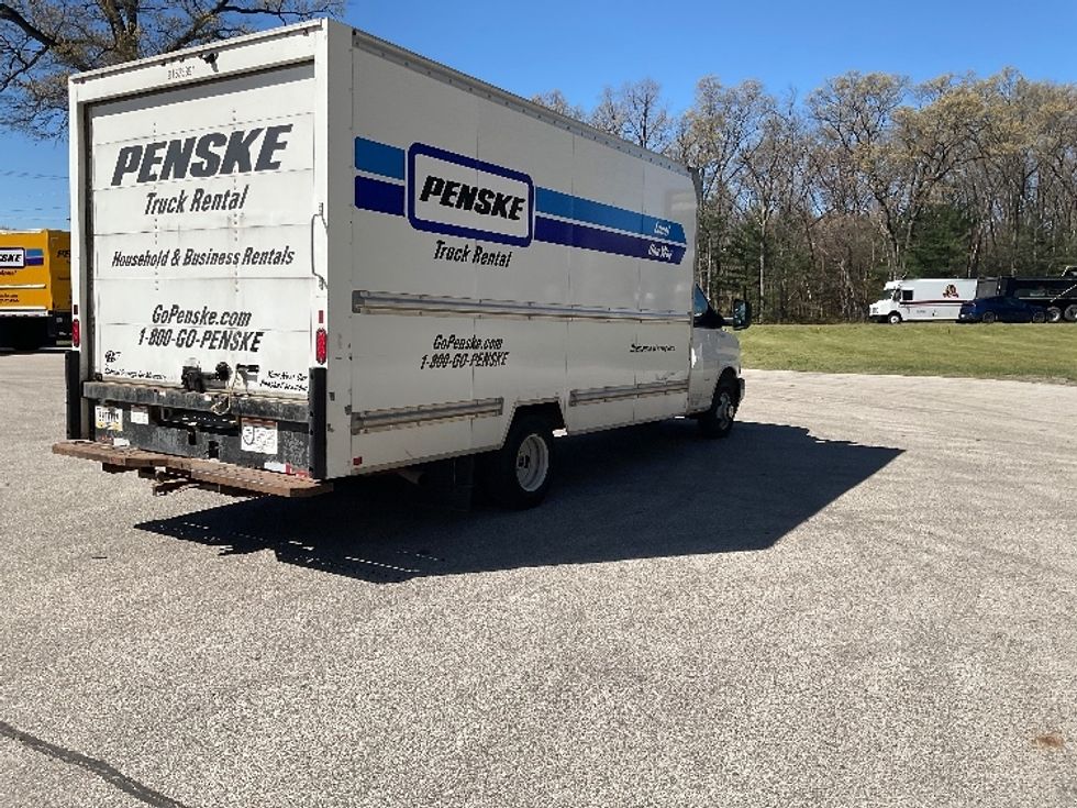 Light Duty Box Truck-Light and Medium Duty Trucks-GMC-2021-Savana G33903-Jackson-MI-95,059\n\t\tmiles-$ 29,250 - Image 13