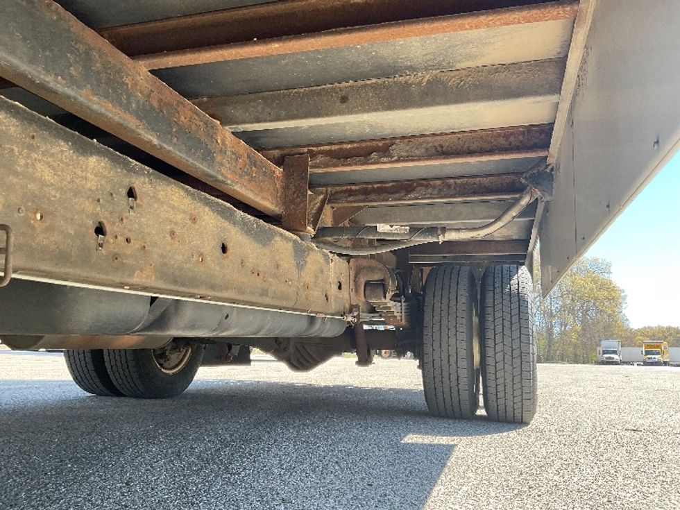Light Duty Box Truck-Light and Medium Duty Trucks-GMC-2021-Savana G33903-Jackson-MI-95,059\n\t\tmiles-$ 29,250 - Image 5
