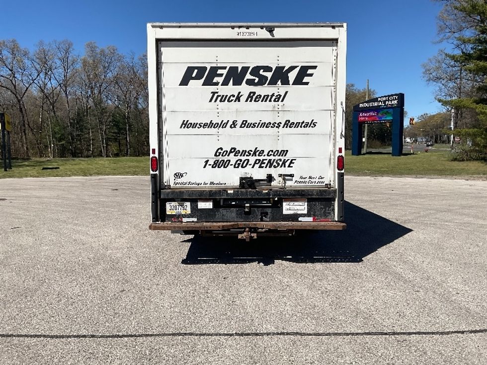 Light Duty Box Truck-Light and Medium Duty Trucks-GMC-2021-Savana G33903-Jackson-MI-95,059\n\t\tmiles-$ 29,250 - Image 7