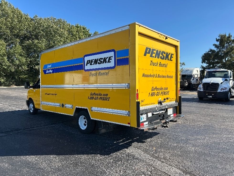 Light Duty Box Truck-Light and Medium Duty Trucks-GMC-2021-Savana G33903-Jackson-TN-103,932\n\t\tmiles-$ 26,250 - Image 6
