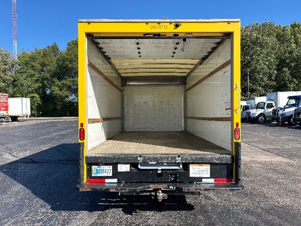 Light Duty Box Truck-Light and Medium Duty Trucks-GMC-2021-Savana G33903-Jackson-TN-103,932\n\t\tmiles-$ 26,250 - Image 8