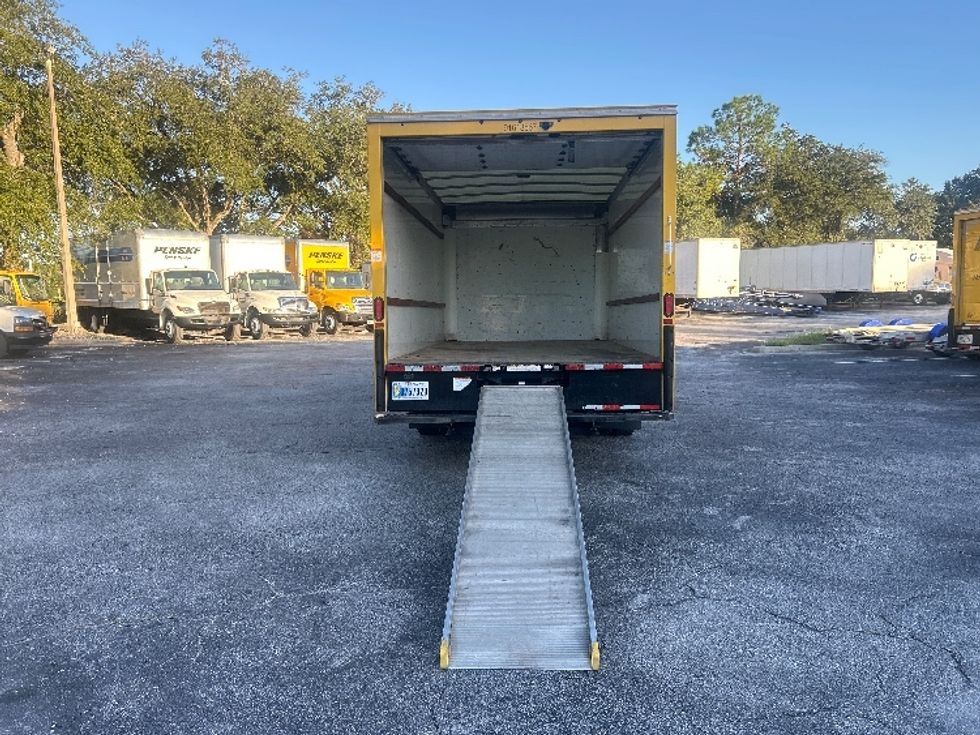Light Duty Box Truck-Light and Medium Duty Trucks-GMC-2021-Savana G33903-Jacksonville-FL-105,052\n\t\tmiles-$ 25,250 - Image 9