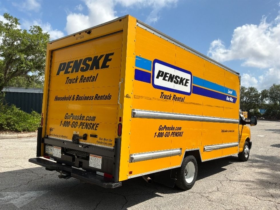 Light Duty Box Truck-Light and Medium Duty Trucks-GMC-2021-Savana G33903-Jacksonville-FL-105,347\n\t\tmiles-$ 25,000 - Image 13