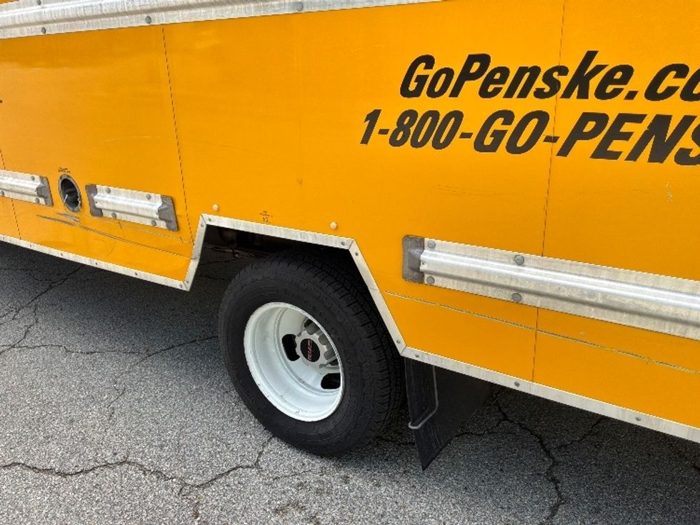 Light Duty Box Truck-Light and Medium Duty Trucks-GMC-2021-Savana G33903-Jacksonville-FL-105,347\n\t\tmiles-$ 25,000 - Image 29