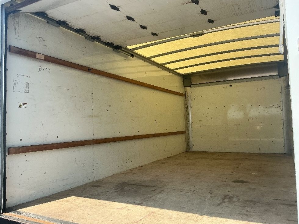 Light Duty Box Truck-Light and Medium Duty Trucks-GMC-2021-Savana G33903-Jacksonville-FL-63,830\n\t\tmiles-$ 34,500 - Image 10