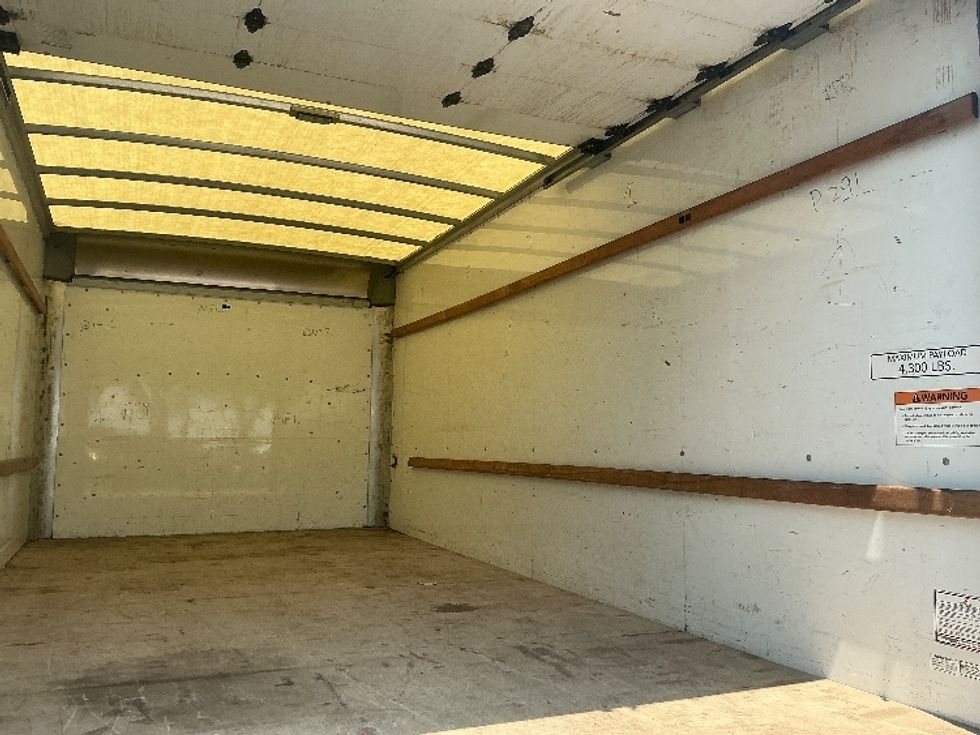 Light Duty Box Truck-Light and Medium Duty Trucks-GMC-2021-Savana G33903-Jacksonville-FL-63,830\n\t\tmiles-$ 34,500 - Image 11