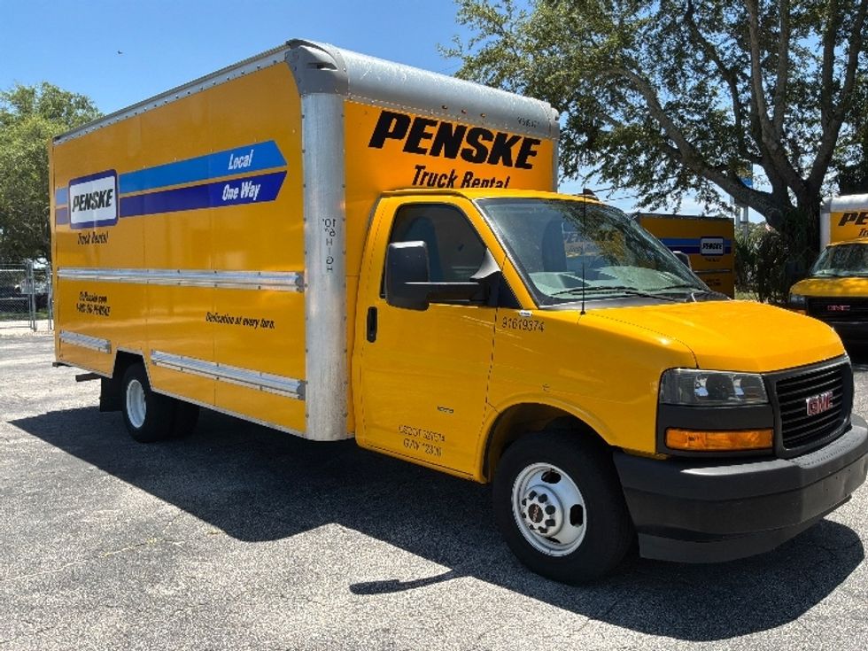 Light Duty Box Truck-Light and Medium Duty Trucks-GMC-2021-Savana G33903-Jacksonville-FL-85,837\n\t\tmiles-$ 28,500 - Image 1