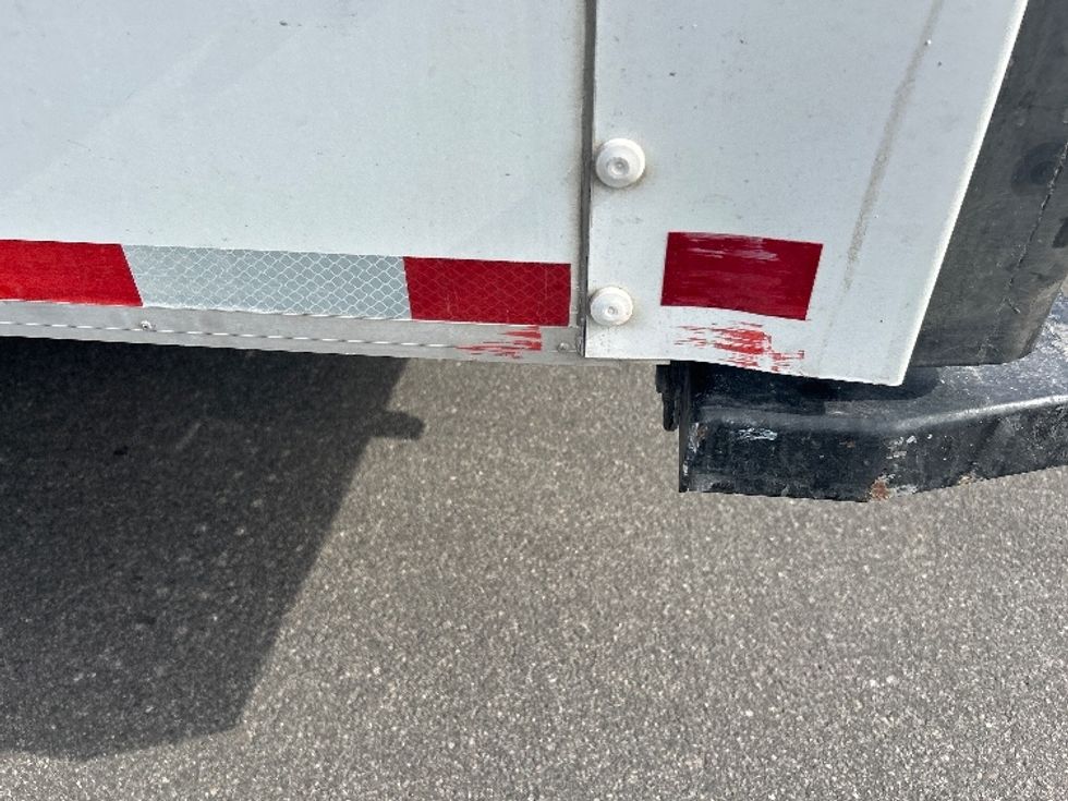 Light Duty Box Truck-Light and Medium Duty Trucks-GMC-2021-Savana G33903-Jacksonville-FL-86,261\n\t\tmiles-$ 32,250 - Image 25