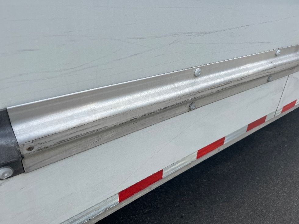 Light Duty Box Truck-Light and Medium Duty Trucks-GMC-2021-Savana G33903-Jacksonville-FL-86,261\n\t\tmiles-$ 32,250 - Image 27