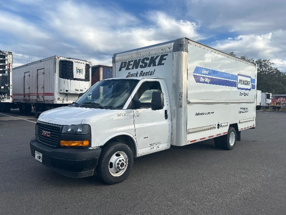 Light Duty Box Truck-Light and Medium Duty Trucks-GMC-2021-Savana G33903-Jacksonville-FL-86,261\n\t\tmiles-$ 32,250 - Image 3