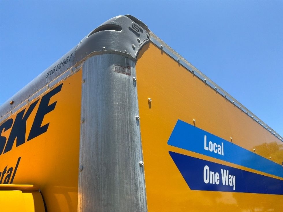 Light Duty Box Truck-Light and Medium Duty Trucks-GMC-2021-Savana G33903-Jacksonville-FL-87,052\n\t\tmiles-$ 28,500 - Image 31